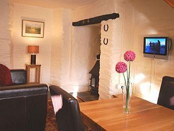 Home Place Farmhouse Spa - B&B Challacombe Екстериор снимка